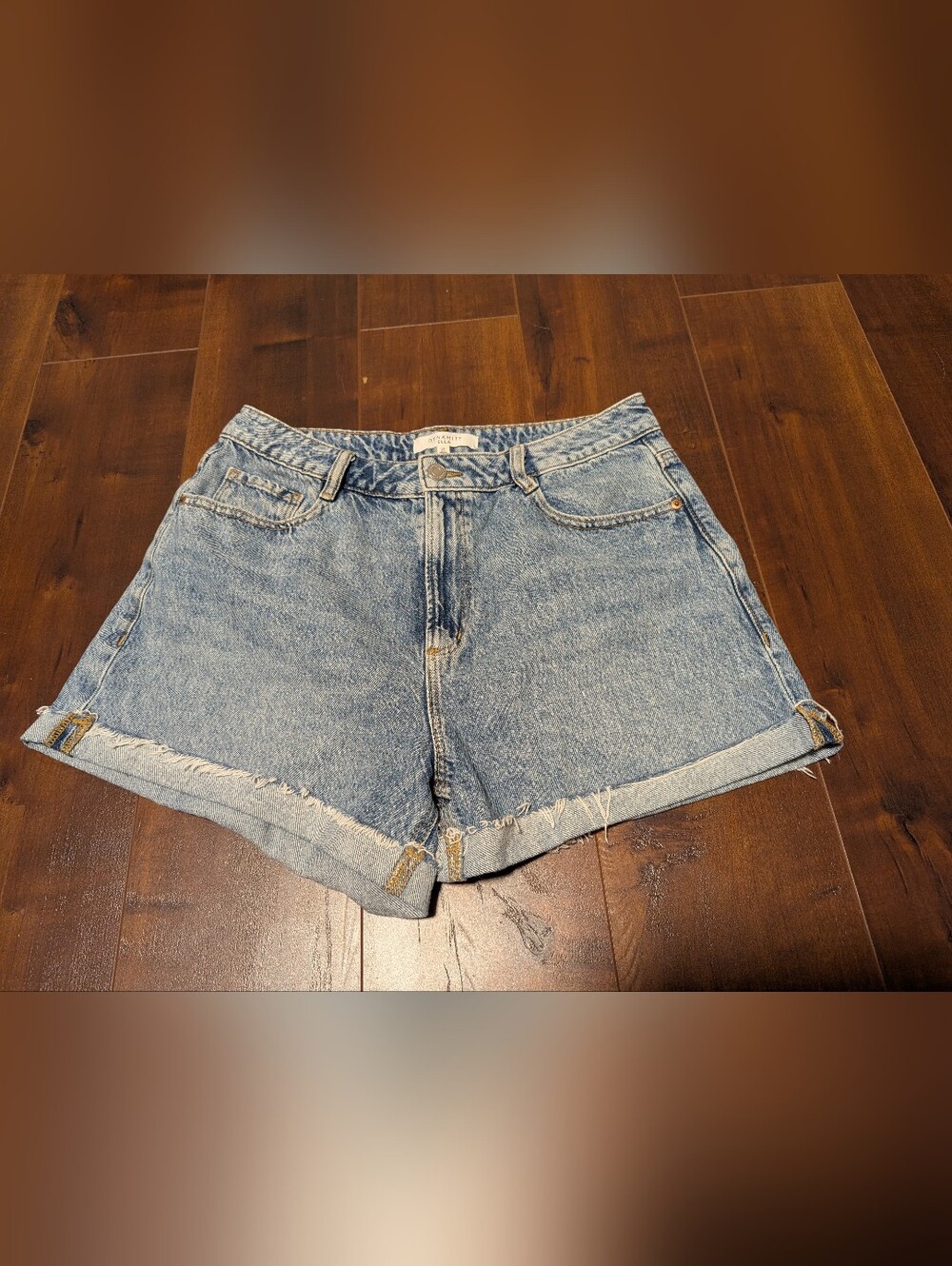 Dynamite Shorts